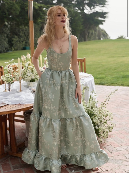 V. Chapman Dresses & Skirts - V. Chapman The Avery Dress in Sage Baroque Floral